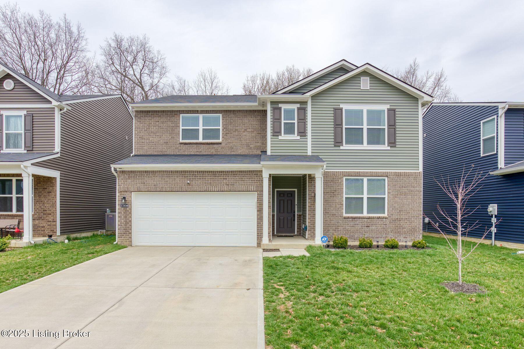 11930 Wooden Trace Dr, Louisville, Pennsylvania image 1