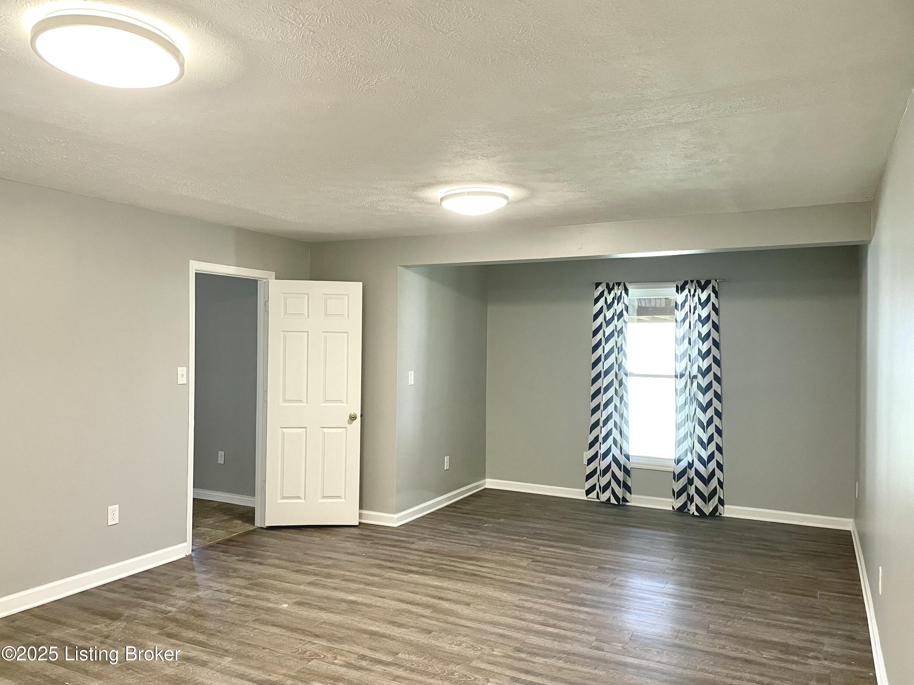 3833 Barbara Ann Blvd, Crestwood, Pennsylvania image 14