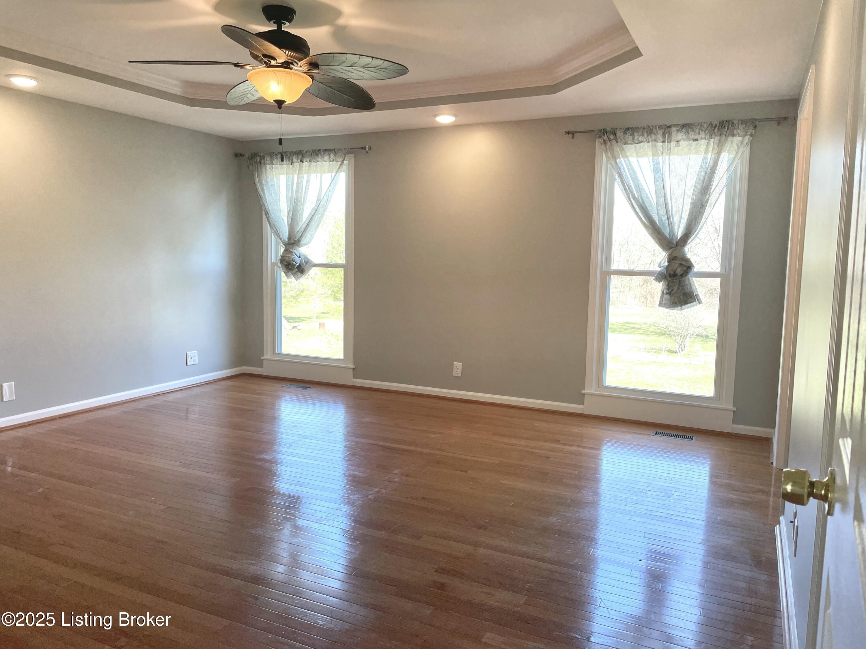 3833 Barbara Ann Blvd, Crestwood, Pennsylvania image 7