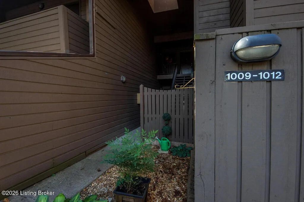 Photo of 750 Shaker Dr #1012, Lexington, KY 40504 (MLS # 1712704)