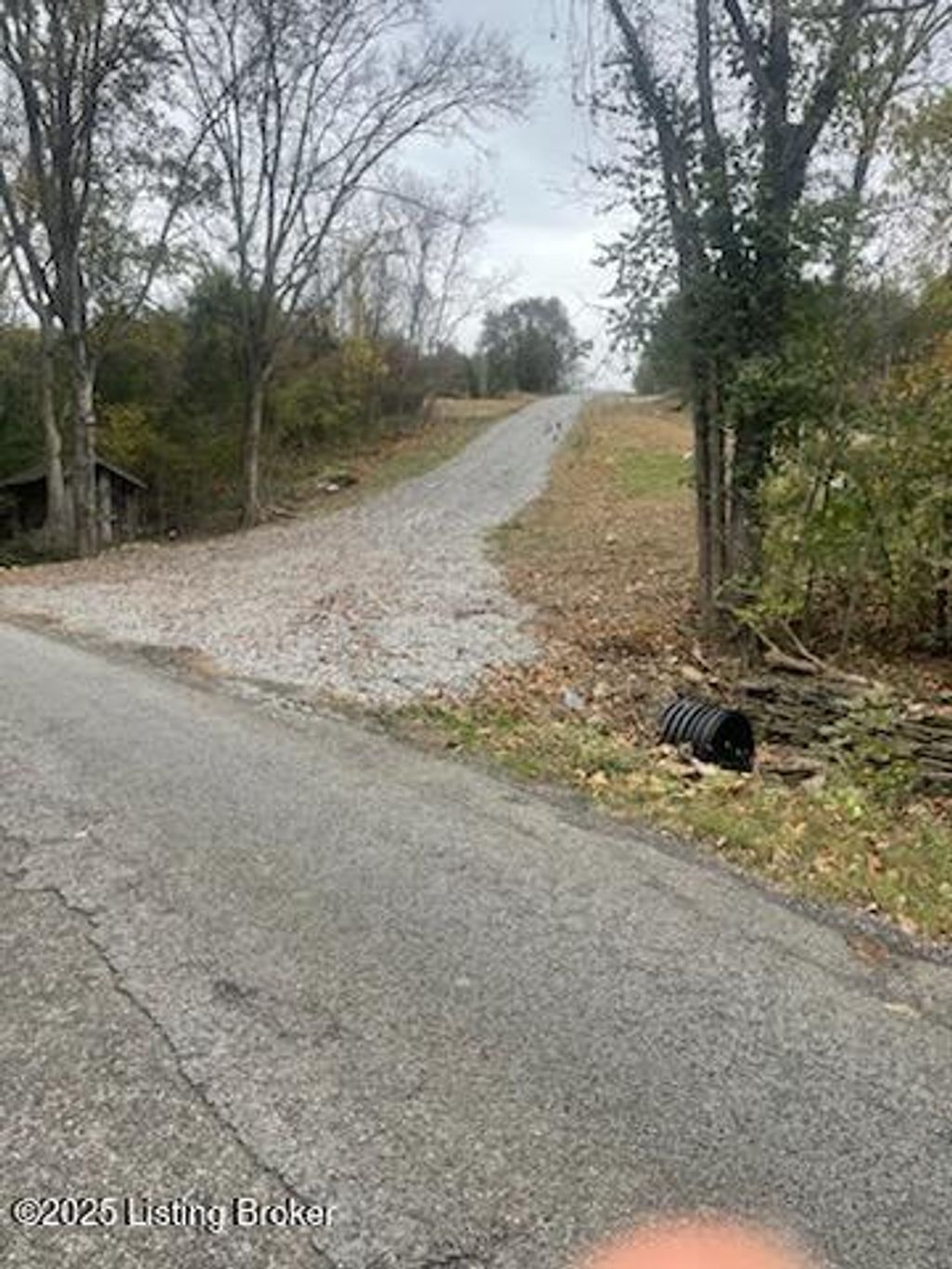 Photo of 40 Buck Creek Rd, Campbellsburg, KY 40011 (MLS # 1704300)