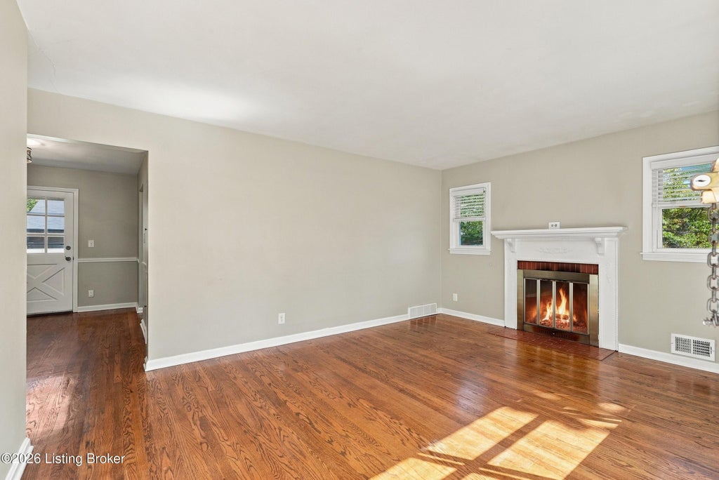 Photo of 2917 Richland Ave, Louisville, KY 40220 (MLS # 1731267)