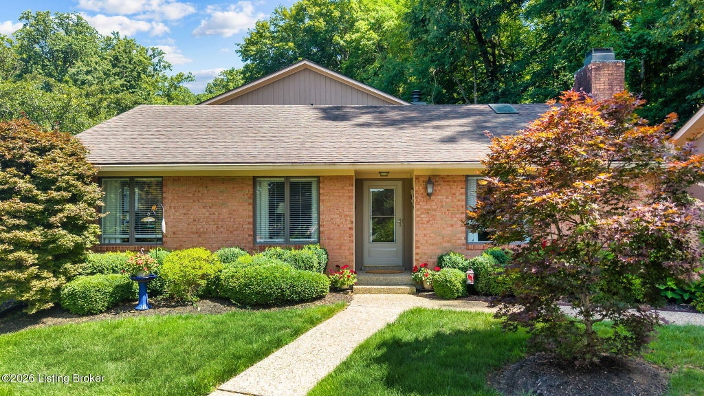 Photo of 5519 Forest Lake Dr, Prospect, KY 40059 (MLS # 1722821)