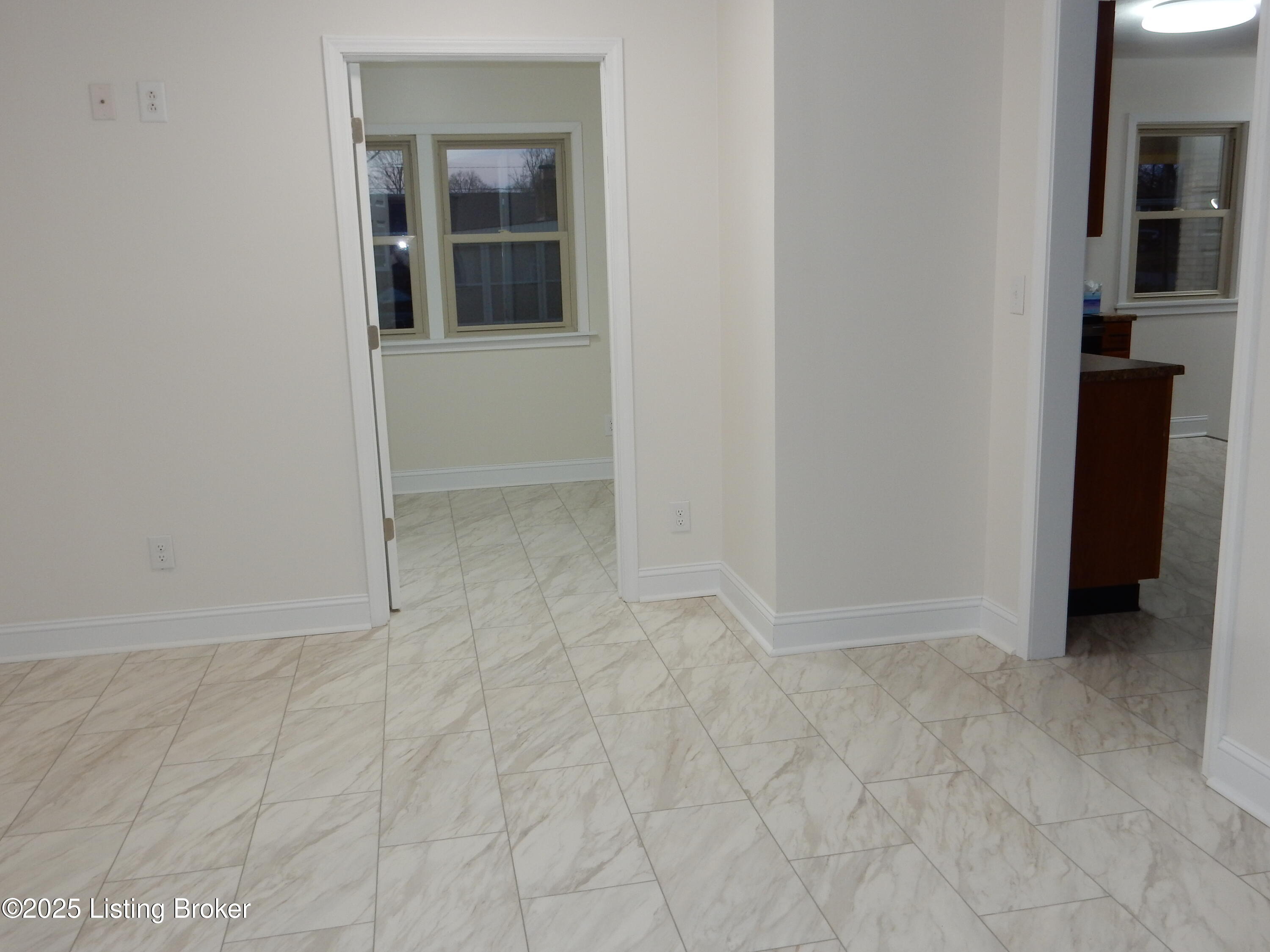 496 Jackie Way, Shepherdsville, Pennsylvania image 18
