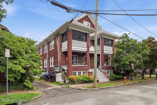2008 MURRAY AVE APT 4, LOUISVILLE, KY 40205 - Image 43815049da5c8beced3fe3a7ba7e01ff/391514375