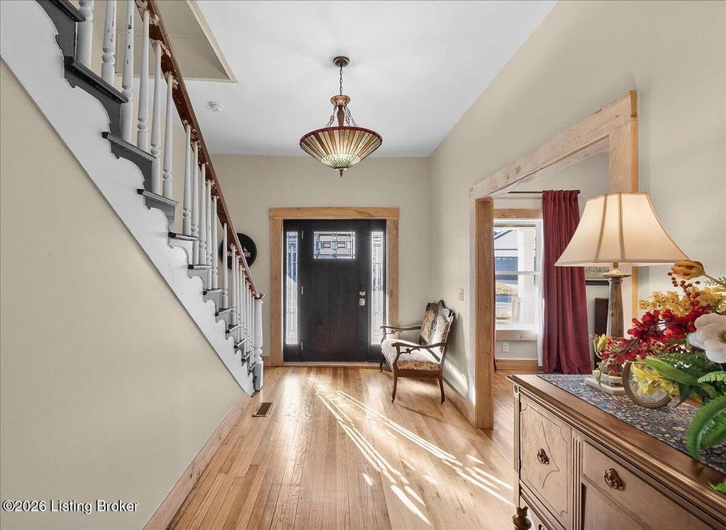 Photo of 211 E Woodford St, Lawrenceburg, KY 40342 (MLS # 1711146)