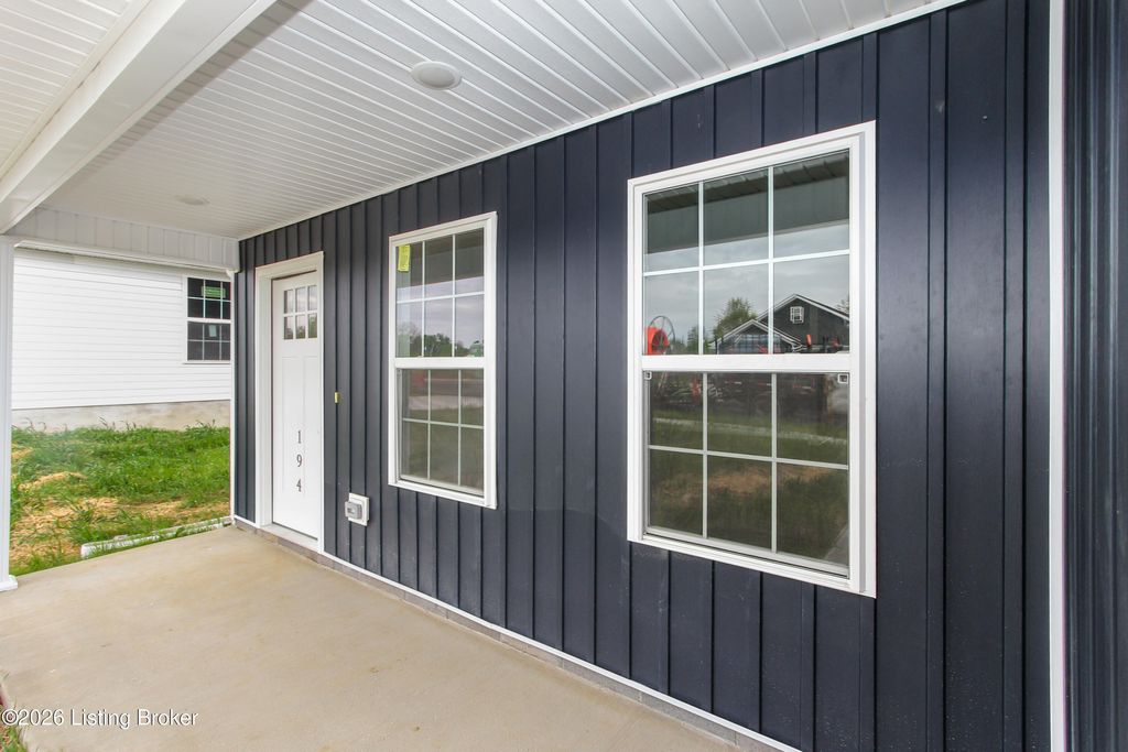 Photo of 194 Charles Carr Dr, Harrodsburg, KY 40330 (MLS # 1714615)