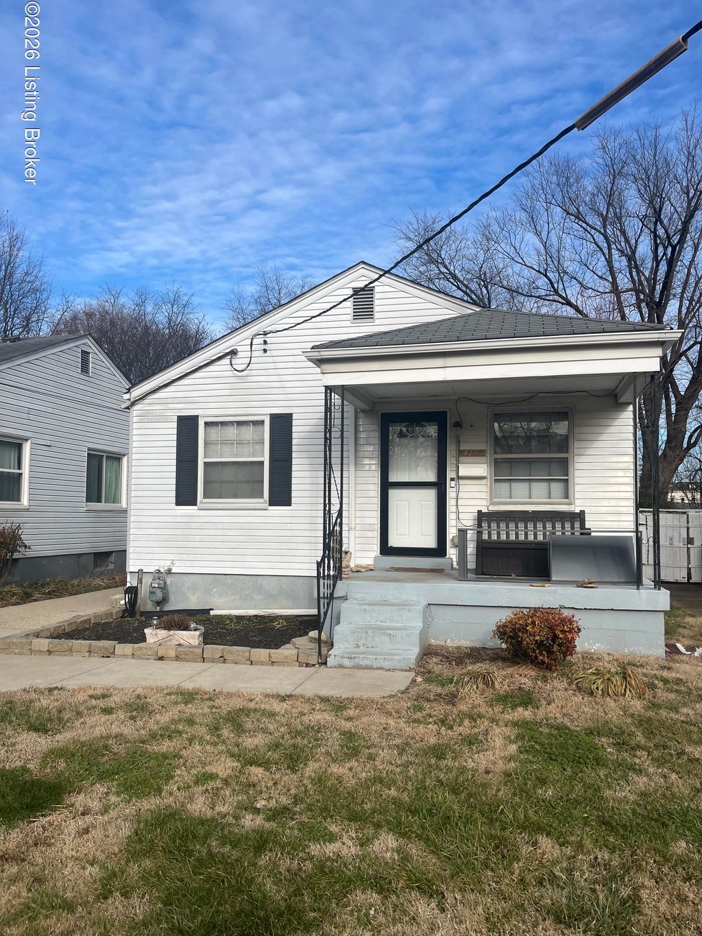 Photo of 3337 Oleanda Ave, Louisville, KY 40215 (MLS # 1707373)