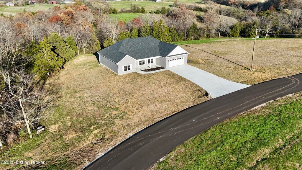 Photo of 112 Sunny Ln, Sanders, KY 41083 (MLS # 1704135)