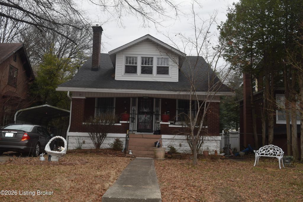 Photo of 4519 S 6th St, Louisville, KY 40214 (MLS # 1707328)