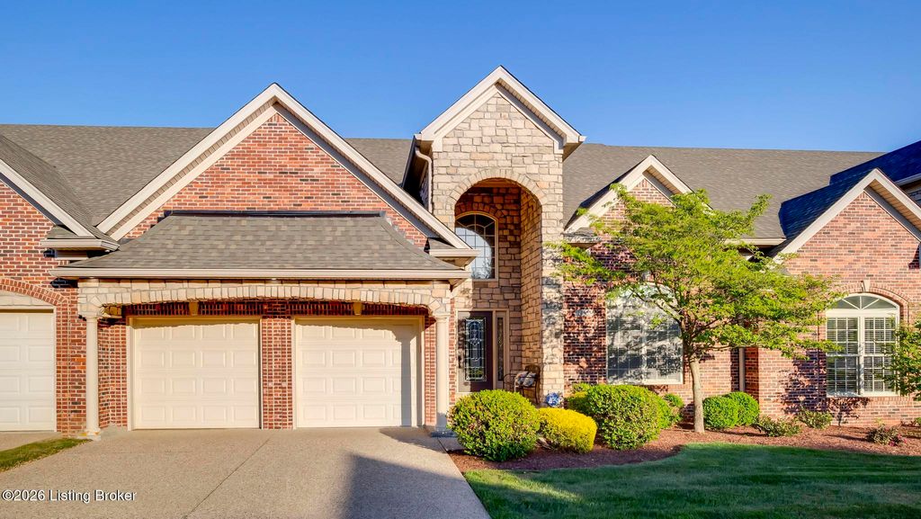 Photo of 14305 Willow Falls Ct, Louisville, KY 40245 (MLS # 1716538)