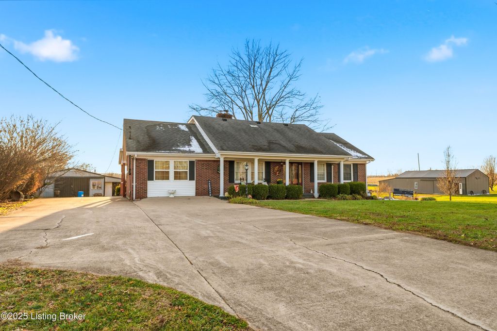 Photo of 3299 Castle Hwy, Pleasureville, KY 40057 (MLS # 1705052)