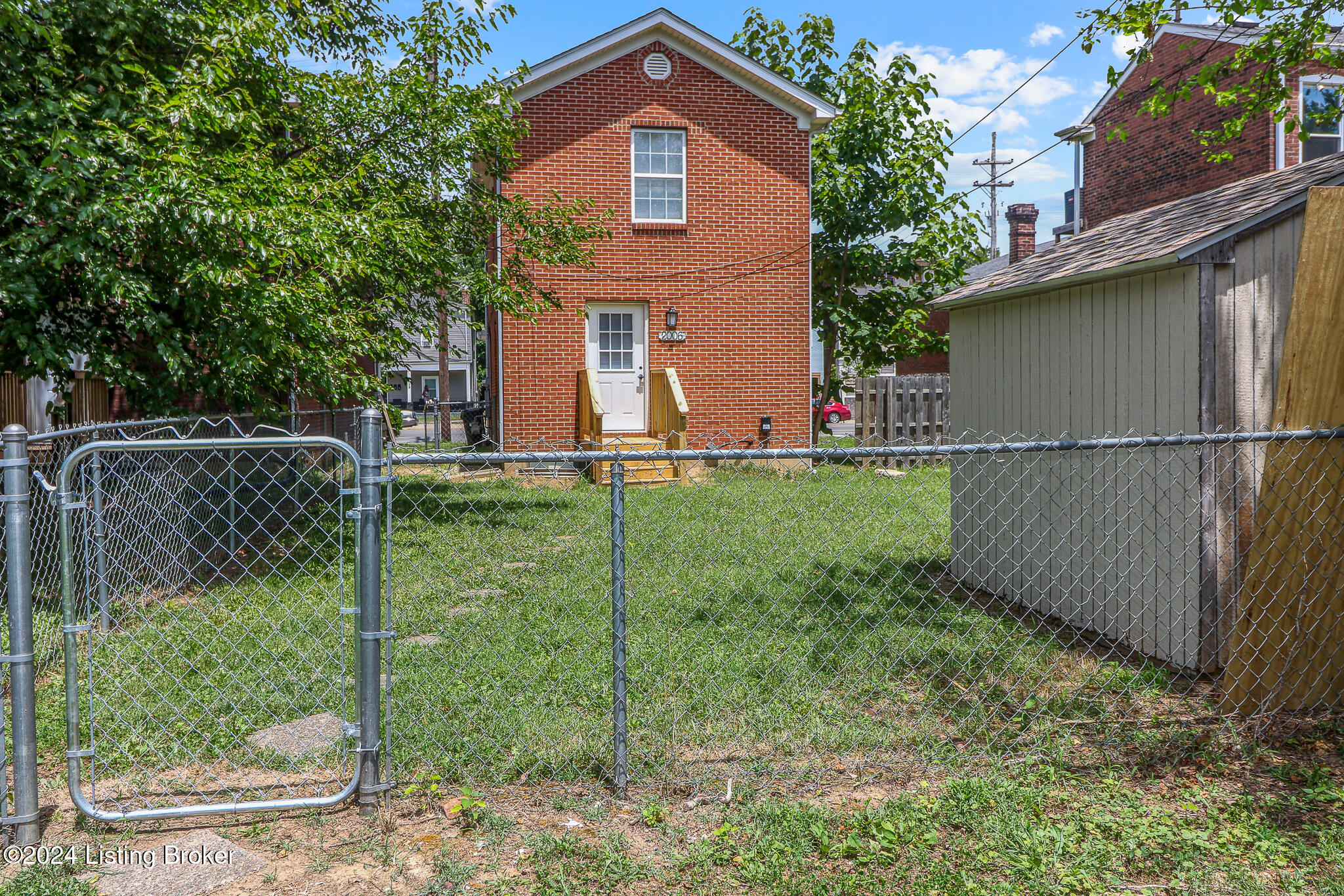 2006 W Market St, Louisville, Kentucky image 11