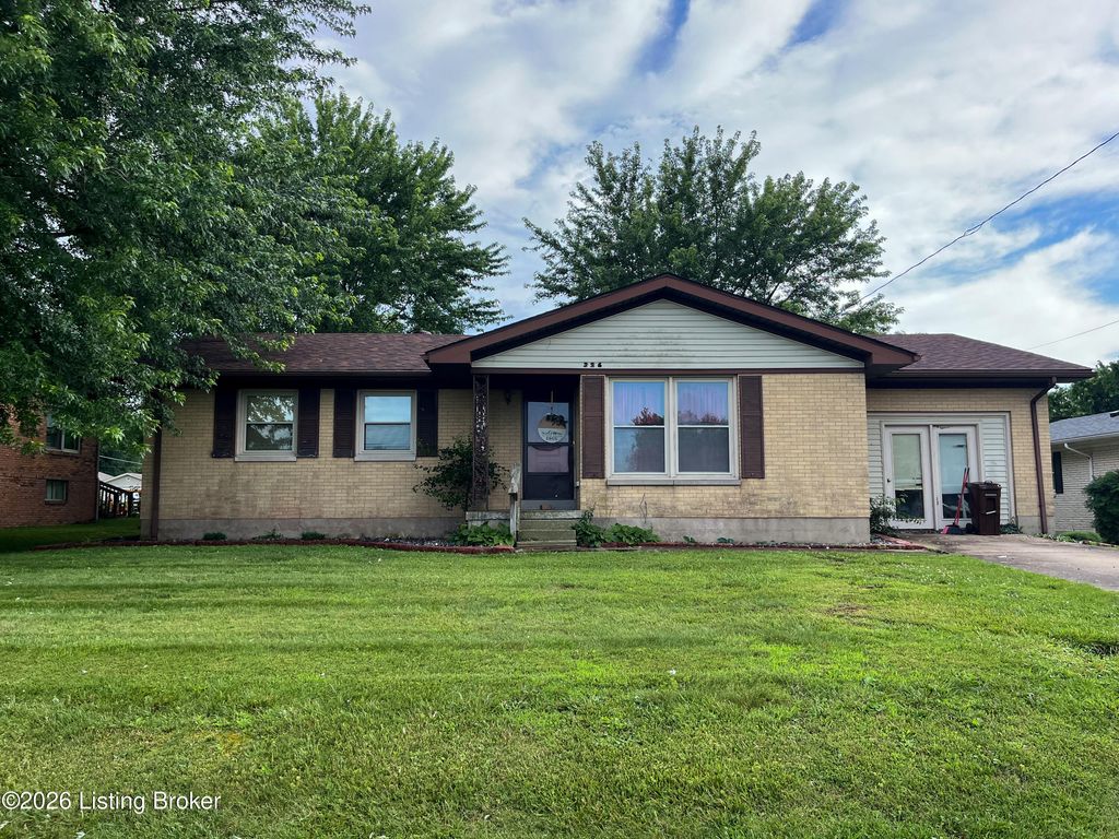 Photo of 326 Sequoia Dr, Leitchfield, KY 42754 (MLS # 1721150)