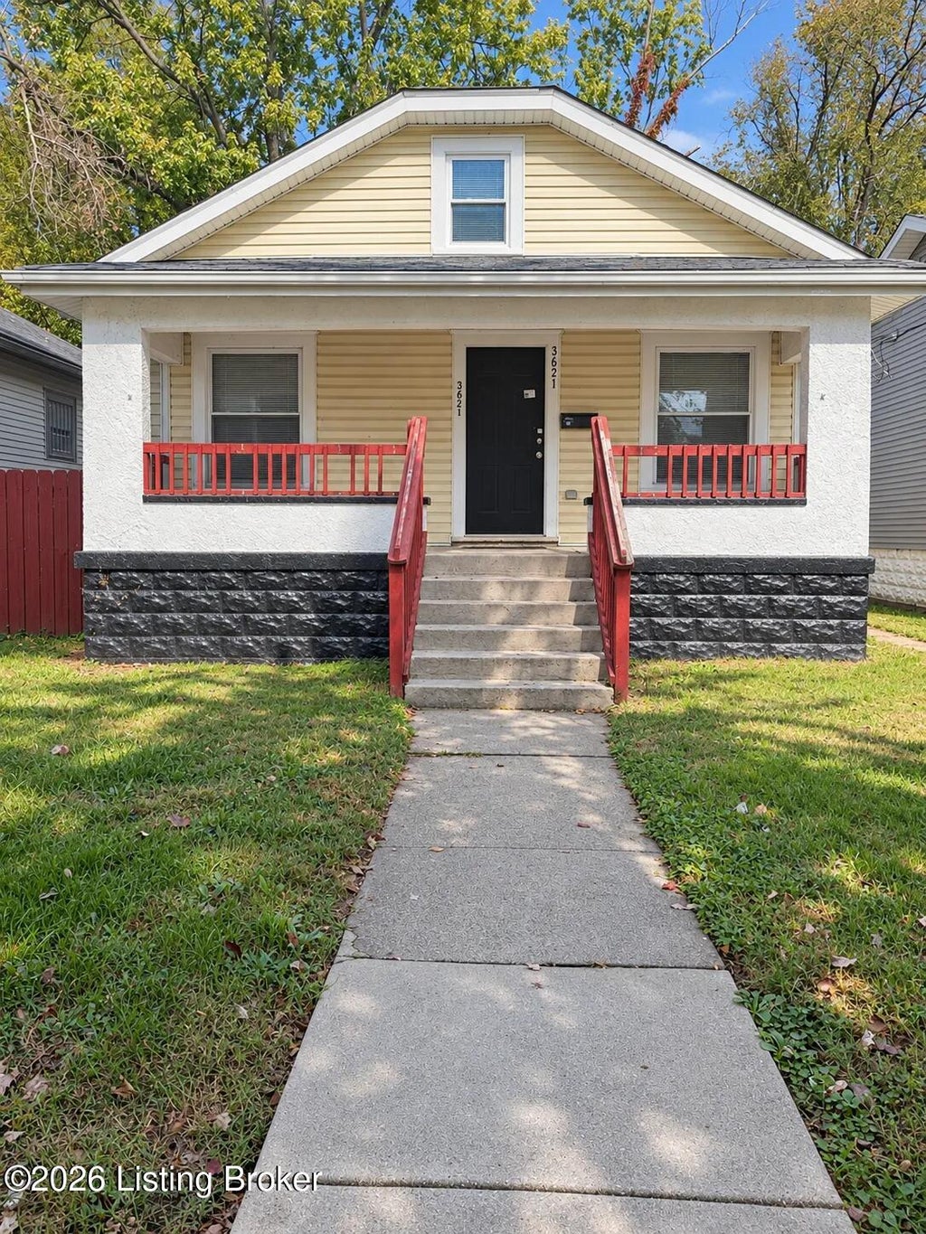Photo of 3621 Del Park Terrace, Louisville, KY 40211 (MLS # 1732874)