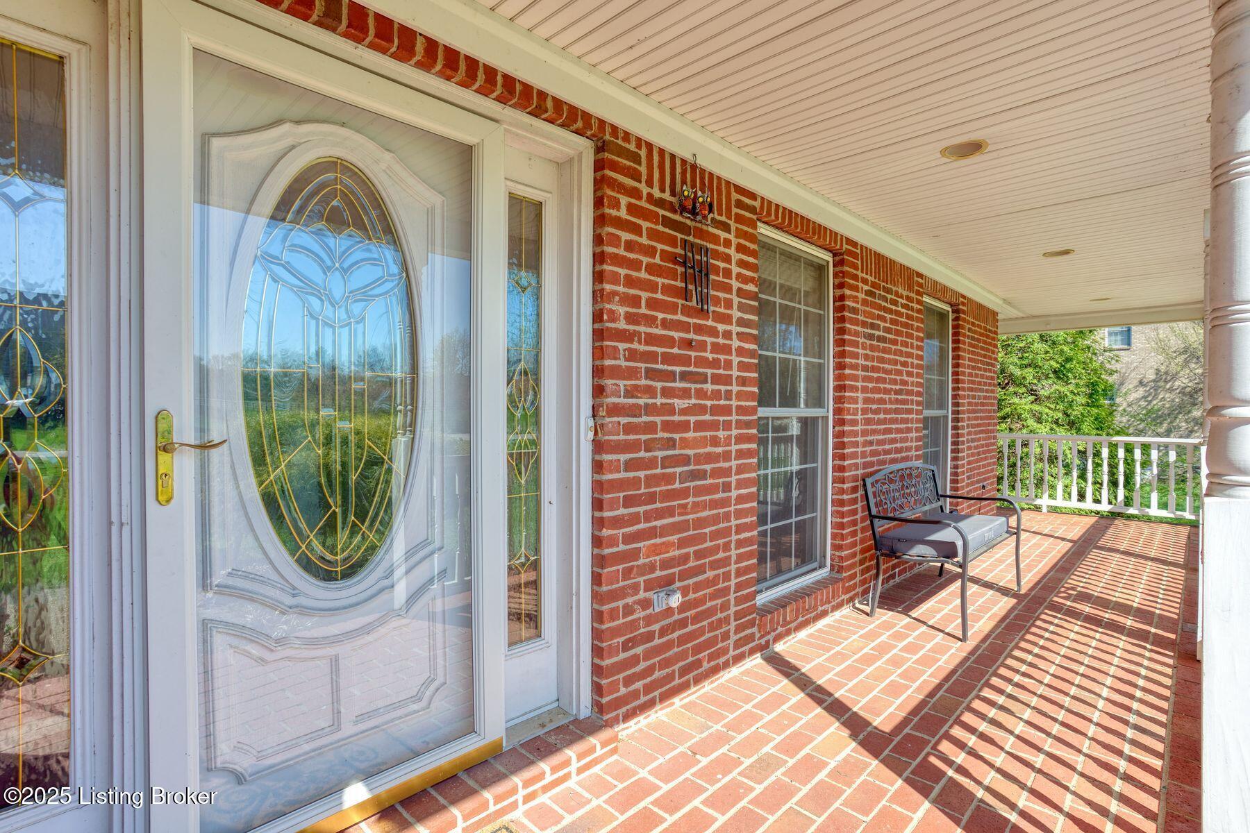 1607 Kamer Dr, La Grange, Kentucky image 4