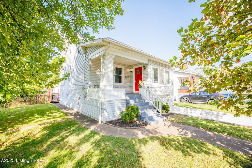 Photo of 815 Bluegrass Ave, Louisville, KY 40215 (MLS # 1700175)