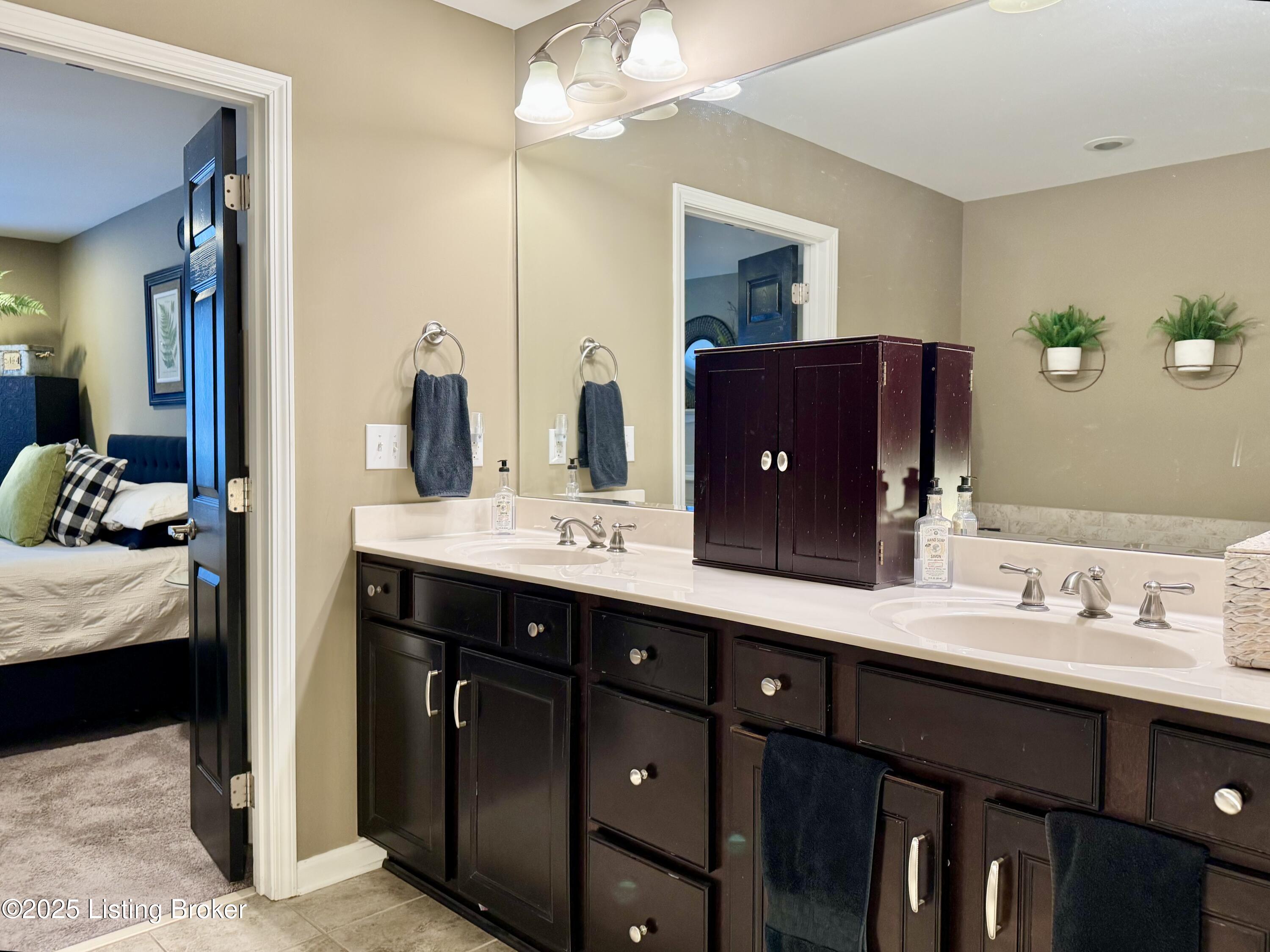 10225 Dorsey Pointe Cir, Louisville, Kentucky image 27
