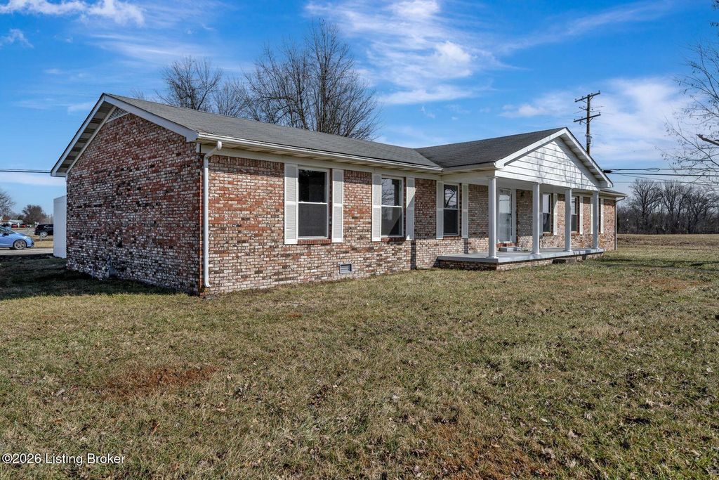 Photo of 201 Chambliss Dr, Hardinsburg, KY 40143 (MLS # 1709528)