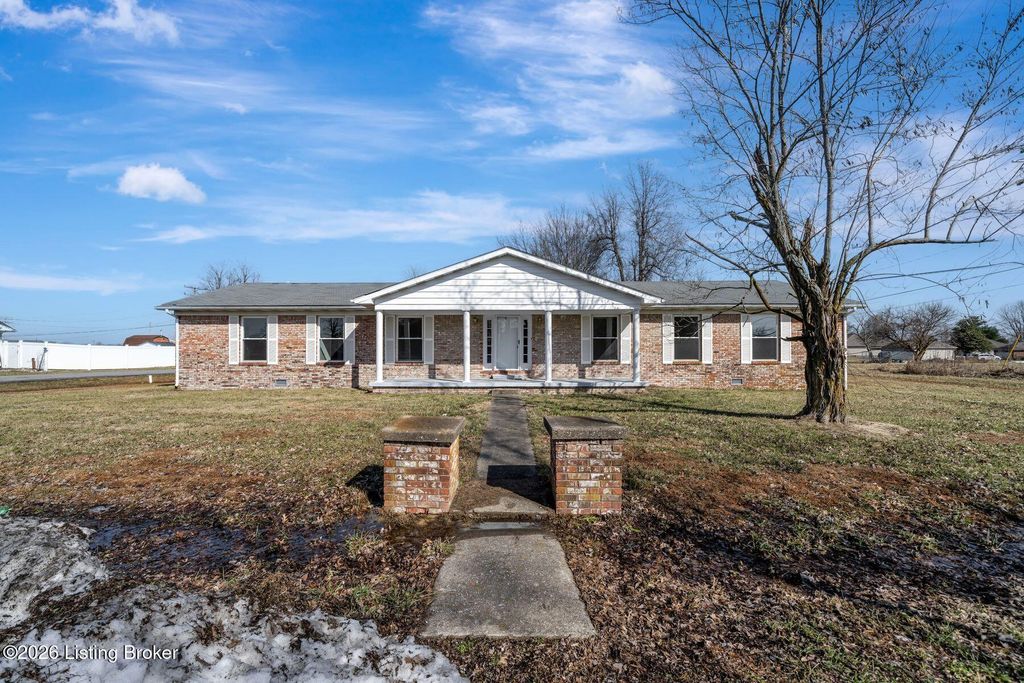 Photo of 201 Chambliss Dr, Hardinsburg, KY 40143 (MLS # 1709528)