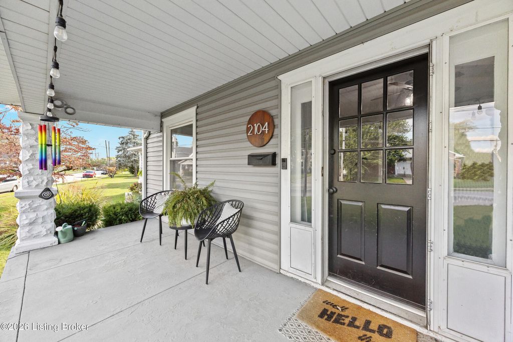 Photo of 2104 S Shelby St, Louisville, KY 40217 (MLS # 1717095)