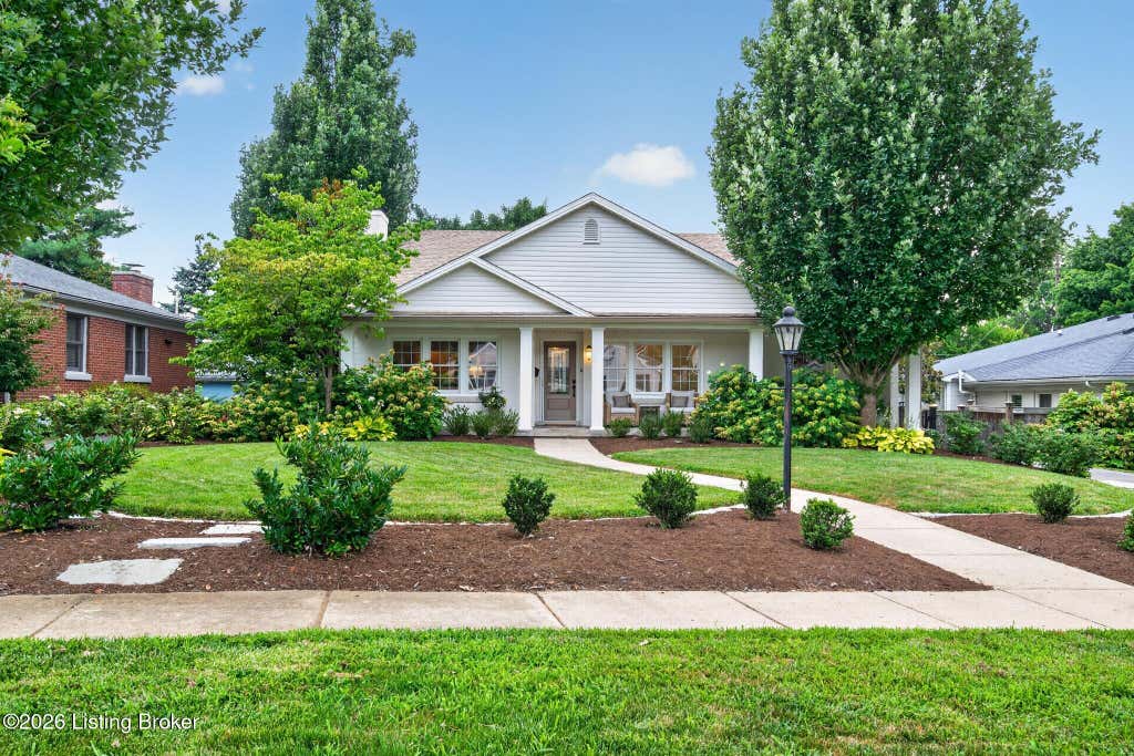 Photo of 306 Garden Rd, Lexington, KY 40502 (MLS # 1722685)