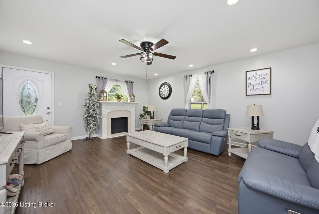 Photo of 109 Quarry Loop, New Haven, KY 40051 (MLS # 1729671)
