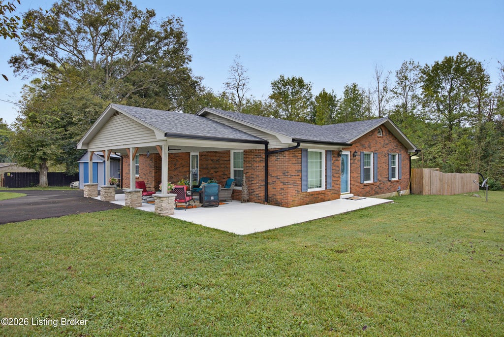 Photo of 109 Quarry Loop, New Haven, KY 40051 (MLS # 1729671)