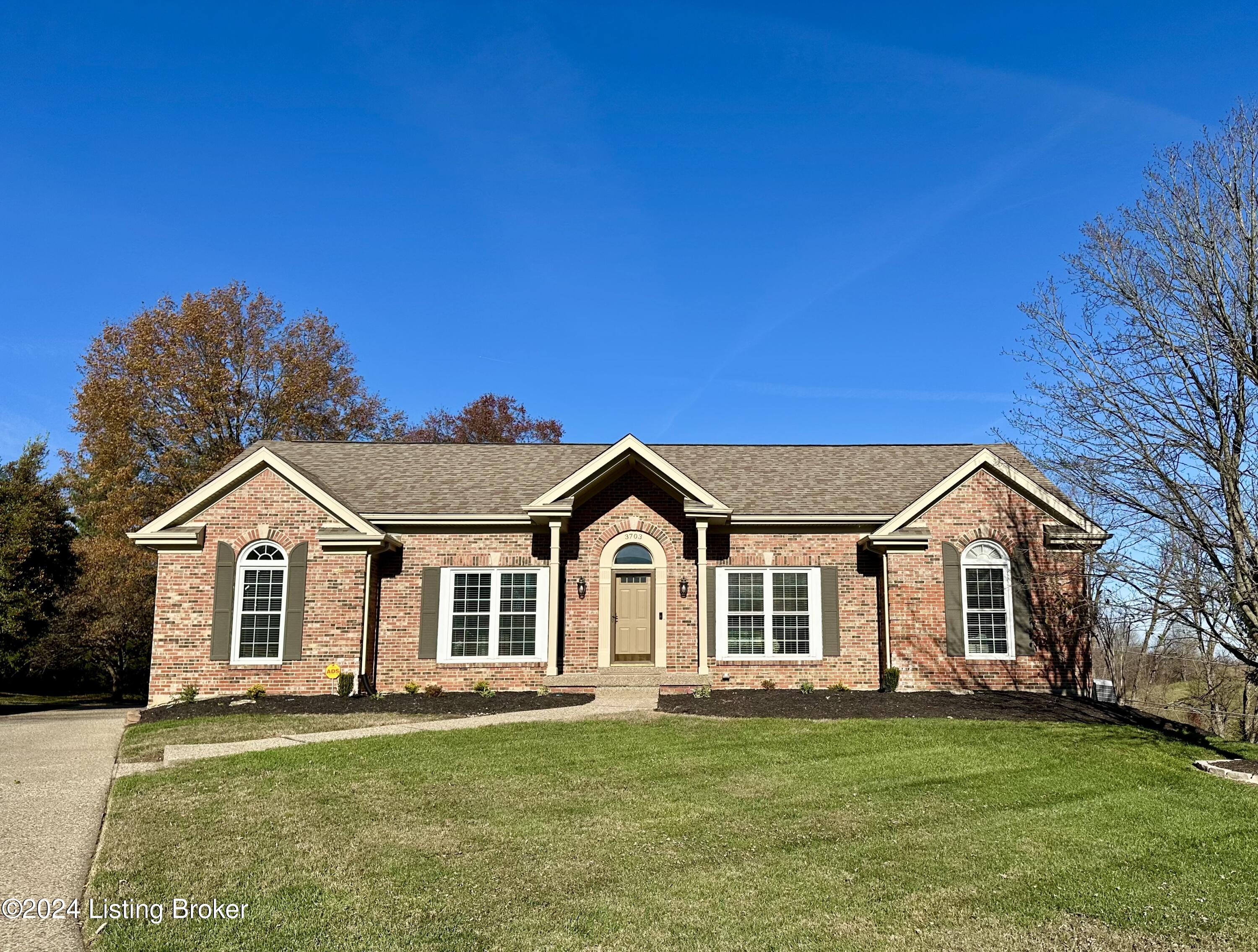 3703 High Meadows Ct, Prospect, Pennsylvania image 1
