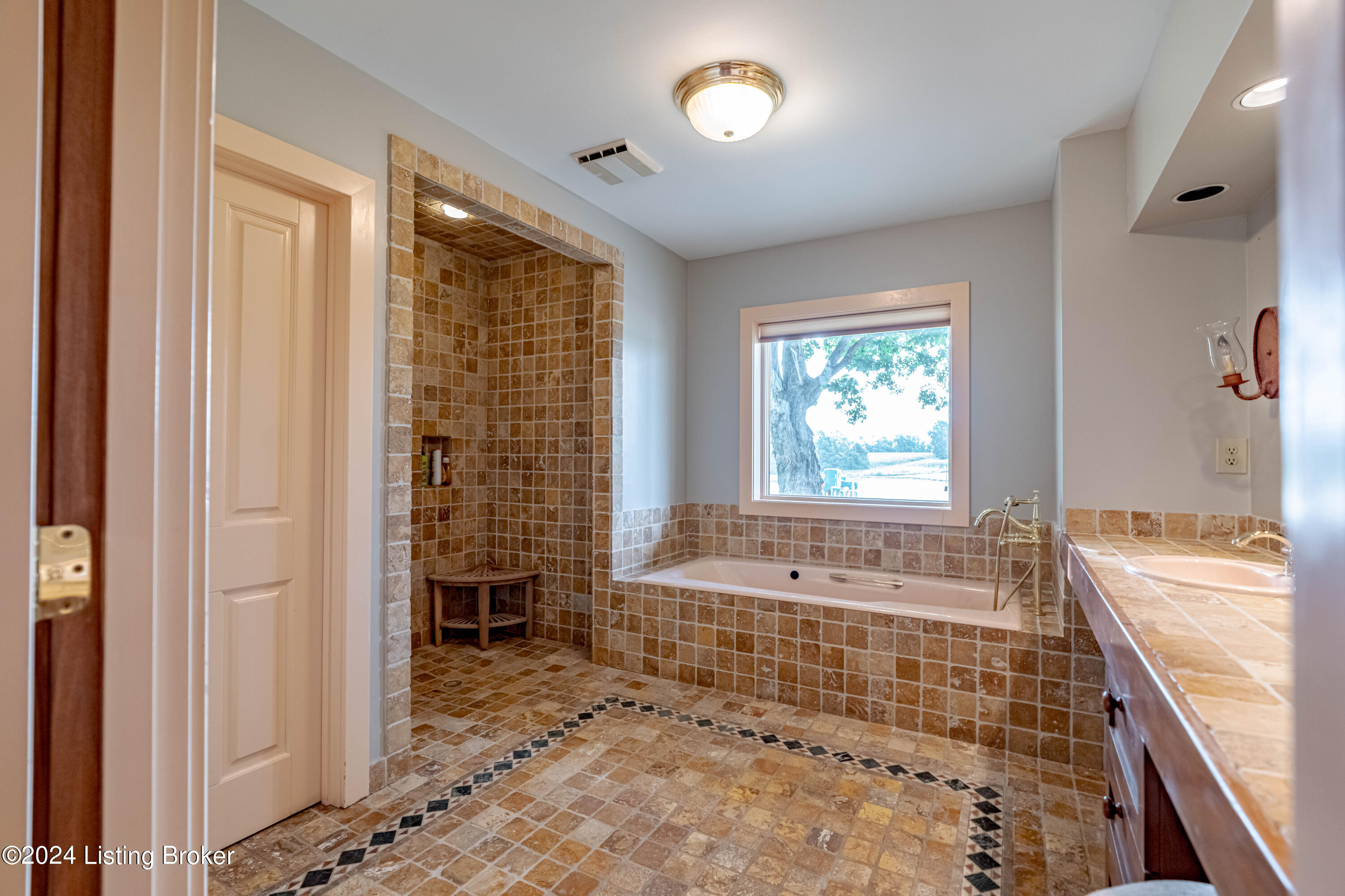 411 Paddock Ln, Simpsonville, Kentucky image 33