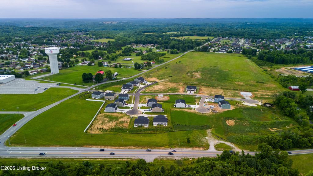 Photo of 143 Harvest Point Way #138B, Mt Washington, KY 40047 (MLS # 1708936)