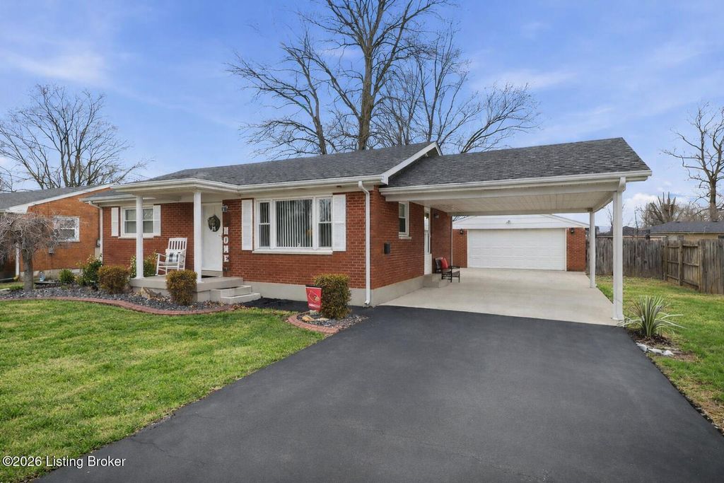 Photo of 8814 Terry Rd, Louisville, KY 40258 (MLS # 1709822)