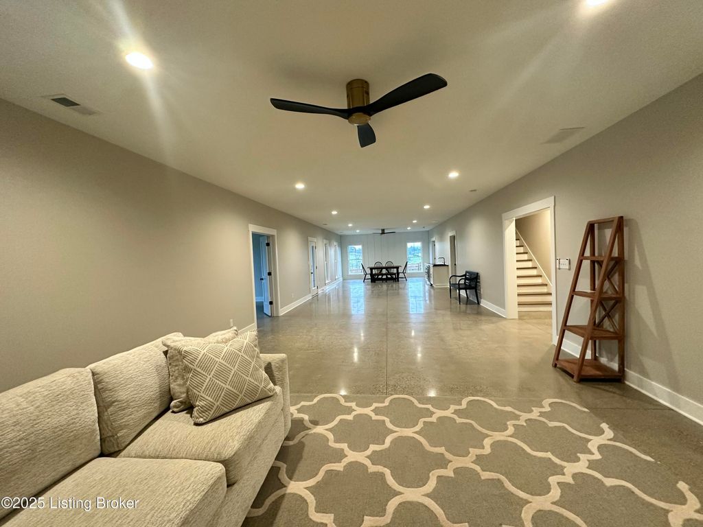 Photo of 100 Sparrow Ln, Fisherville, KY 40023 (MLS # 1705268)