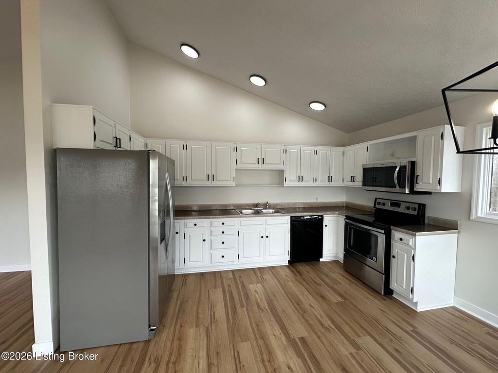 Photo of 200 Circle K Rd, Brandenburg, KY 40108 (MLS # 1710807)