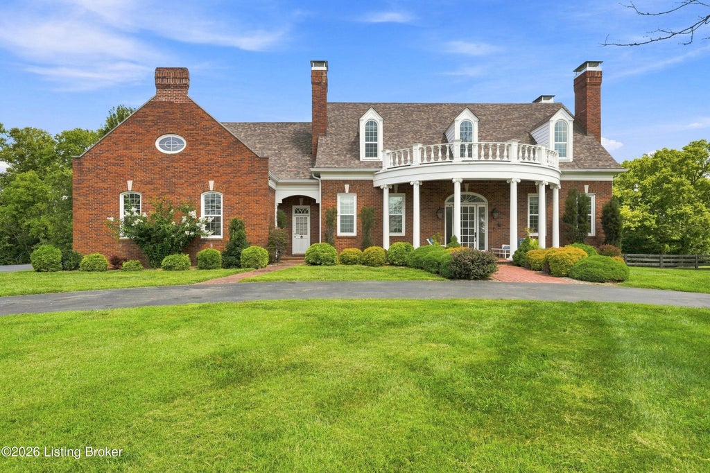 Photo of 60 Lizas Cir, Simpsonville, KY 40067 (MLS # 1727770)