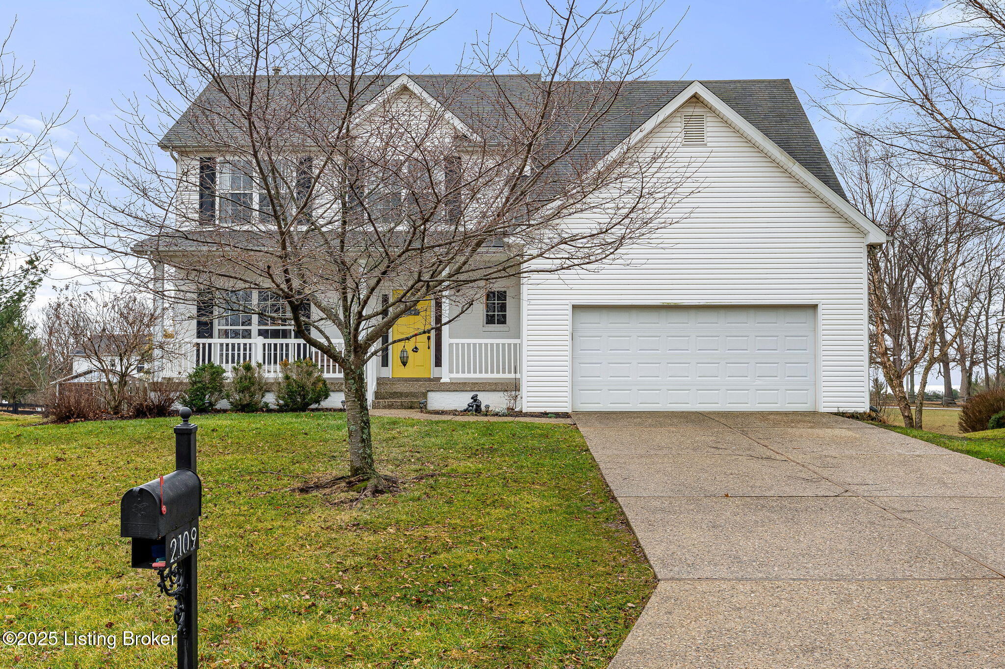 2109 Golfview Ct, La Grange, Kentucky image 1
