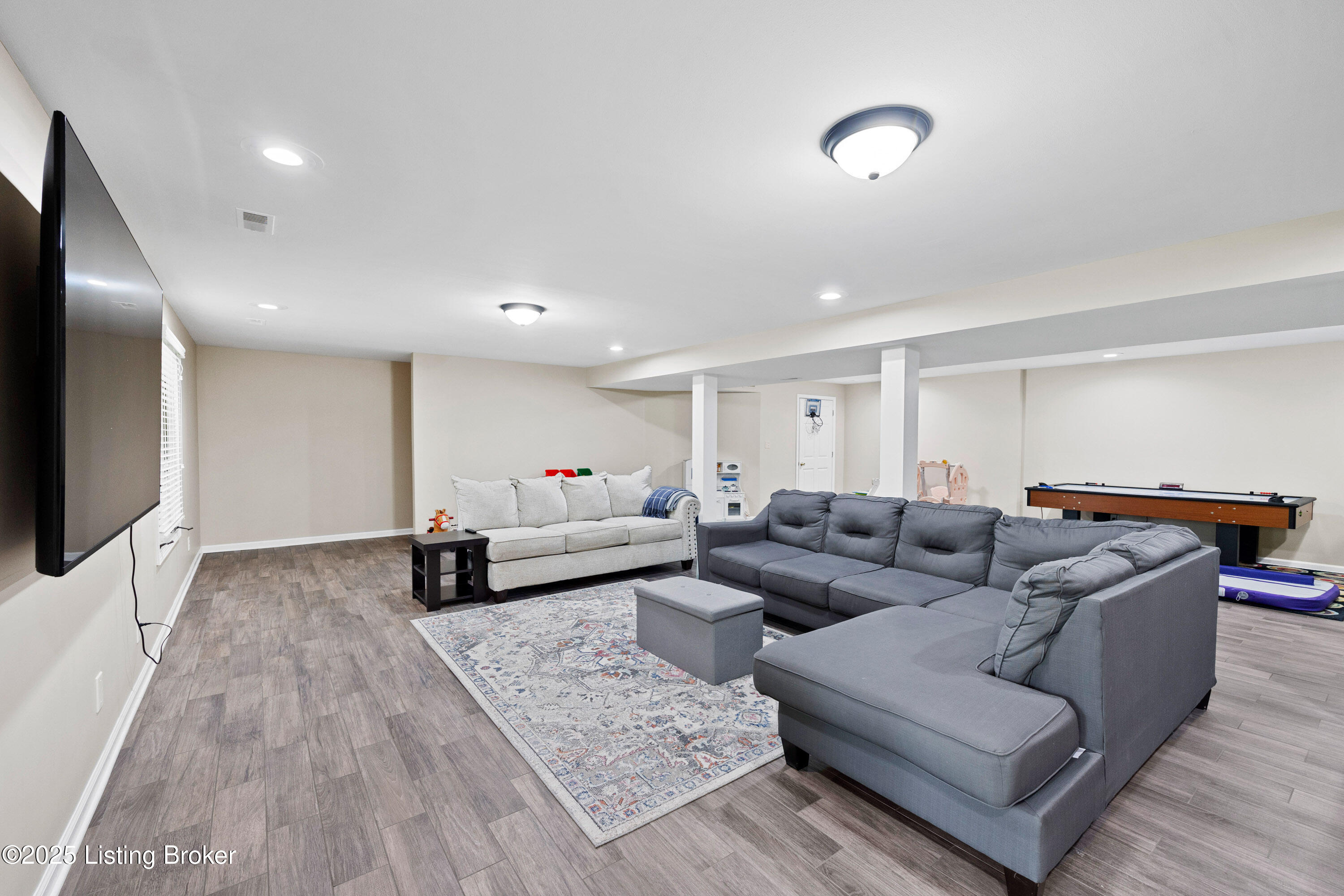 4424 Grand Cir, Crestwood, Pennsylvania image 29