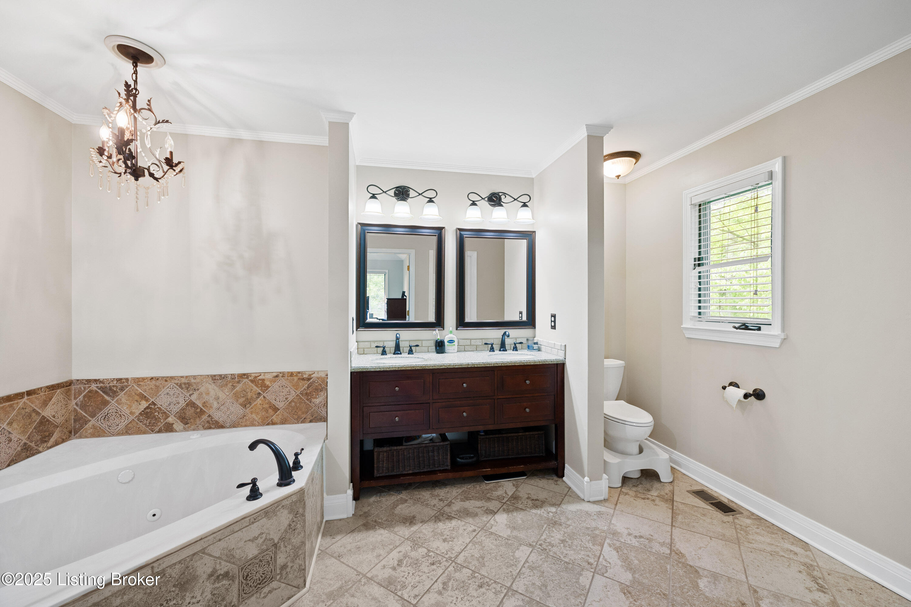 4424 Grand Cir, Crestwood, Pennsylvania image 19