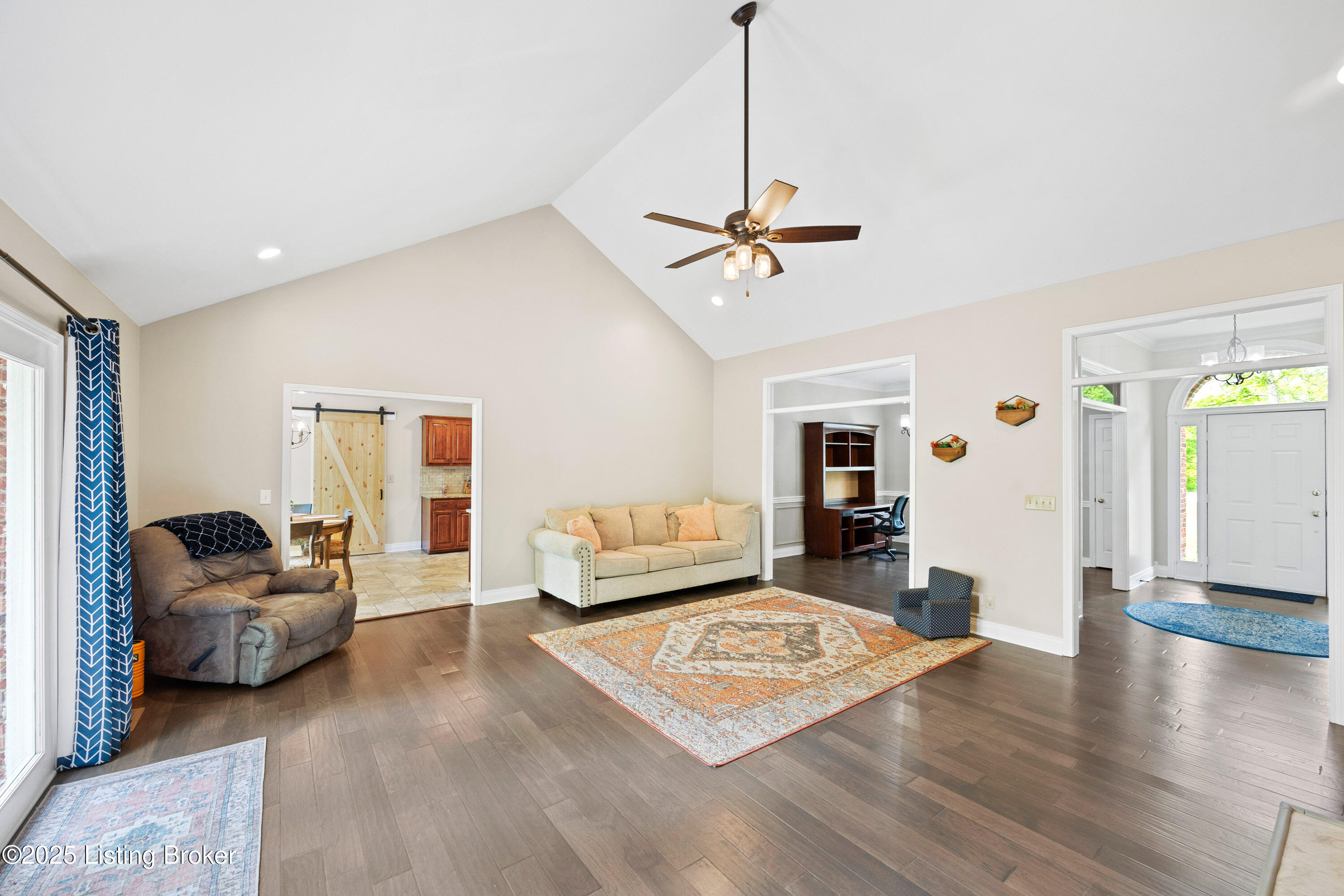4424 Grand Cir, Crestwood, Pennsylvania image 8