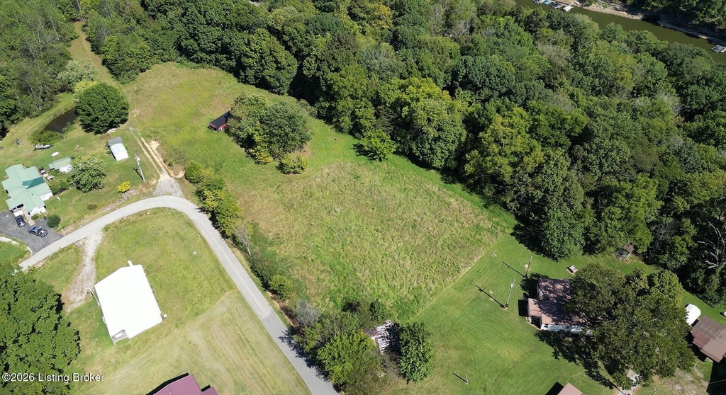 Photo of 1905 Hickory Grove Rd, Leitchfield, KY 42754 (MLS # 1729323)