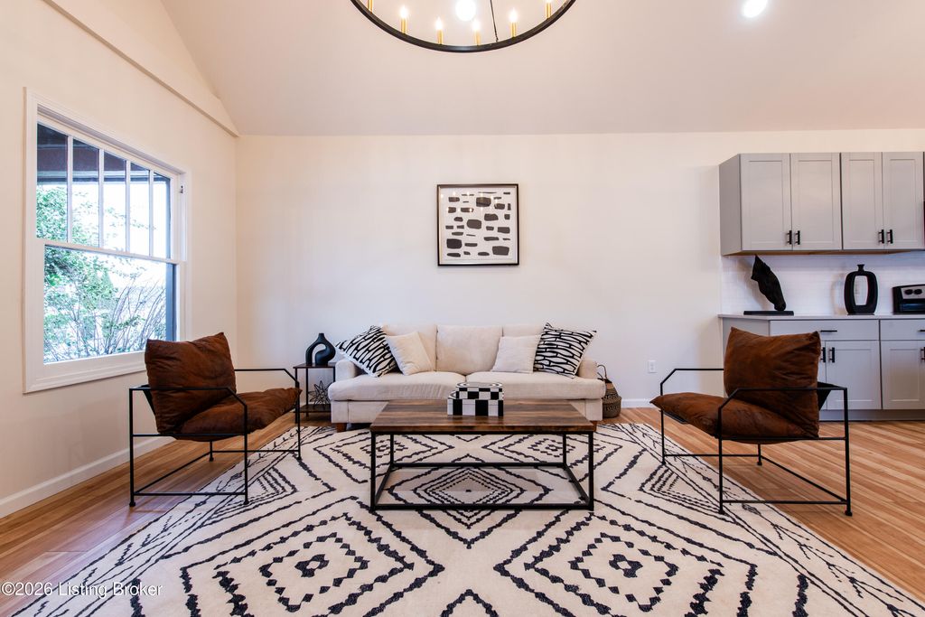 Photo of 951 Mulberry St, Louisville, KY 40217 (MLS # 1706720)