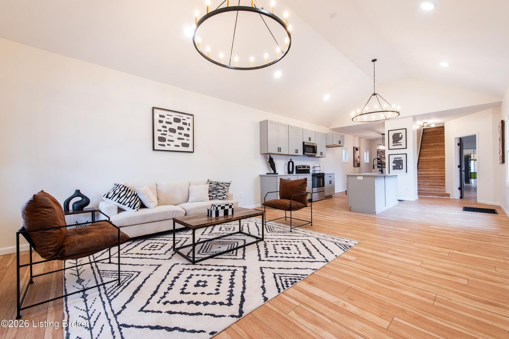 Photo of 951 Mulberry St, Louisville, KY 40217 (MLS # 1706720)