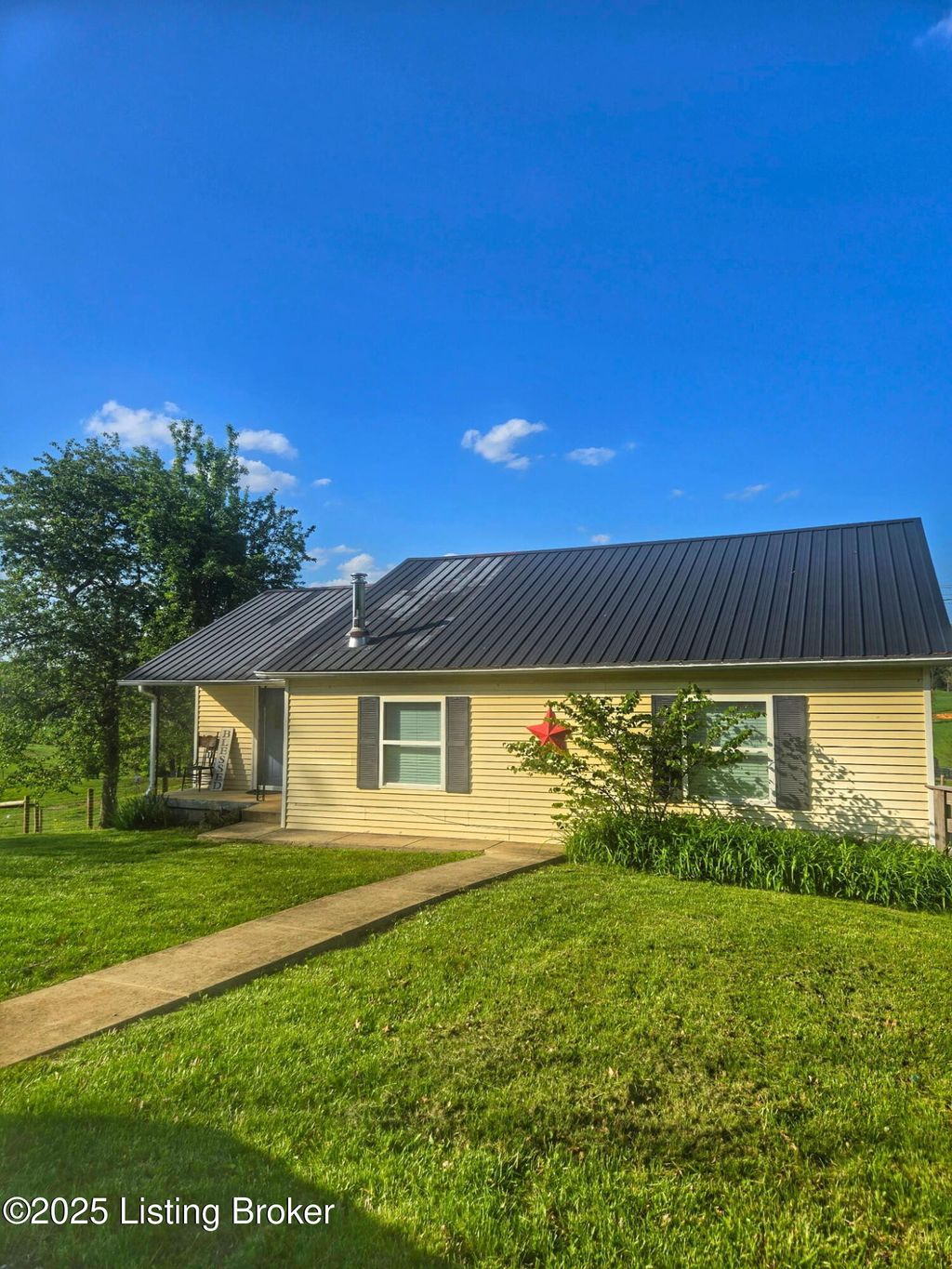 Photo of 9883 S Hwy 333, Vine Grove, KY 40175 (MLS # 1703705)