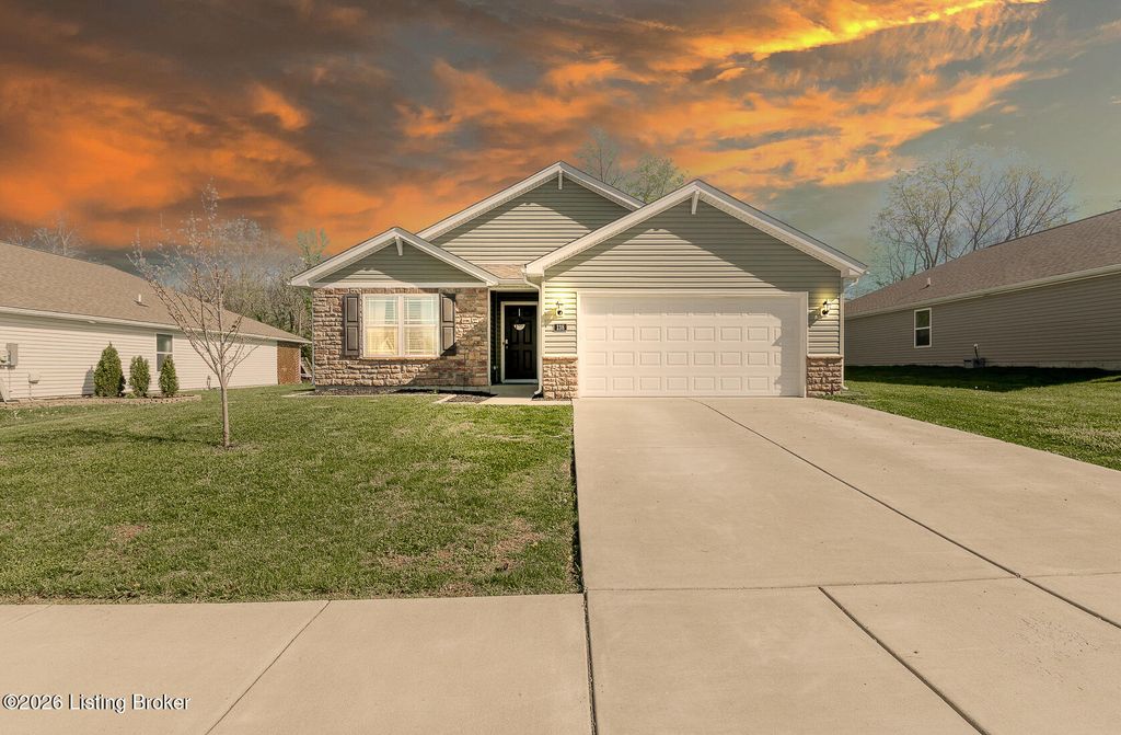 Photo of 138 Apple Tree Way, Shelbyville, KY 40065 (MLS # 1714530)