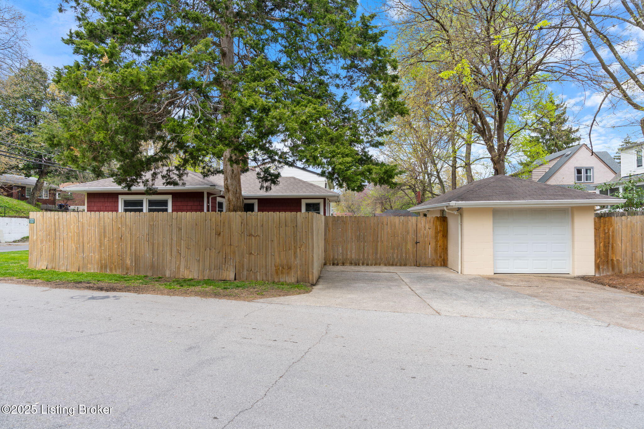 157 N Ewing Ave, Louisville, Kentucky image 35