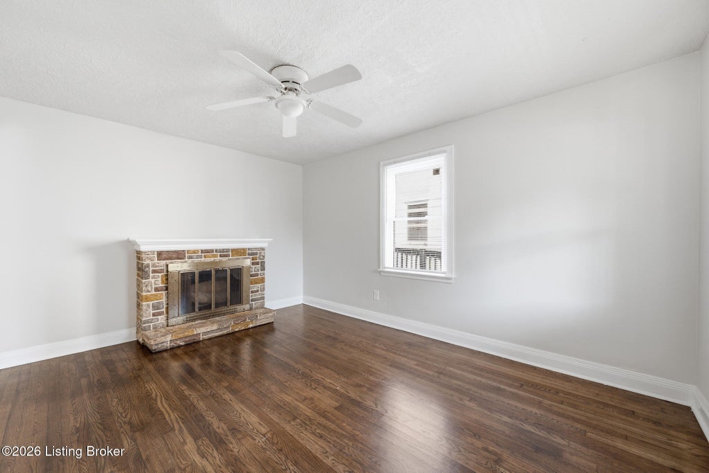Photo of 2530 Griffiths Ave, Louisville, KY 40212 (MLS # 1723573)