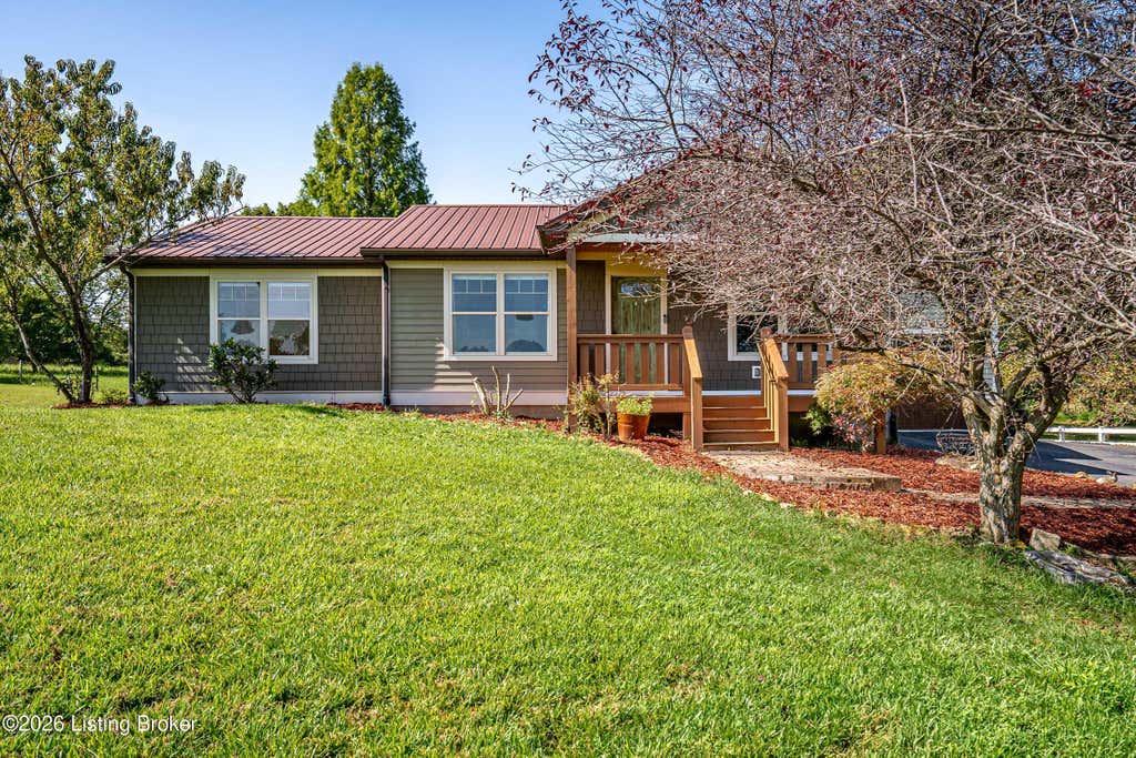 Photo of 45 Milimish Ln, Vine Grove, KY 40175 (MLS # 1727467)