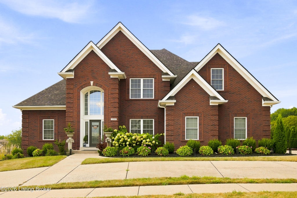 Photo of 5500 Valley Park Dr, Louisville, KY 40299 (MLS # 1728749)