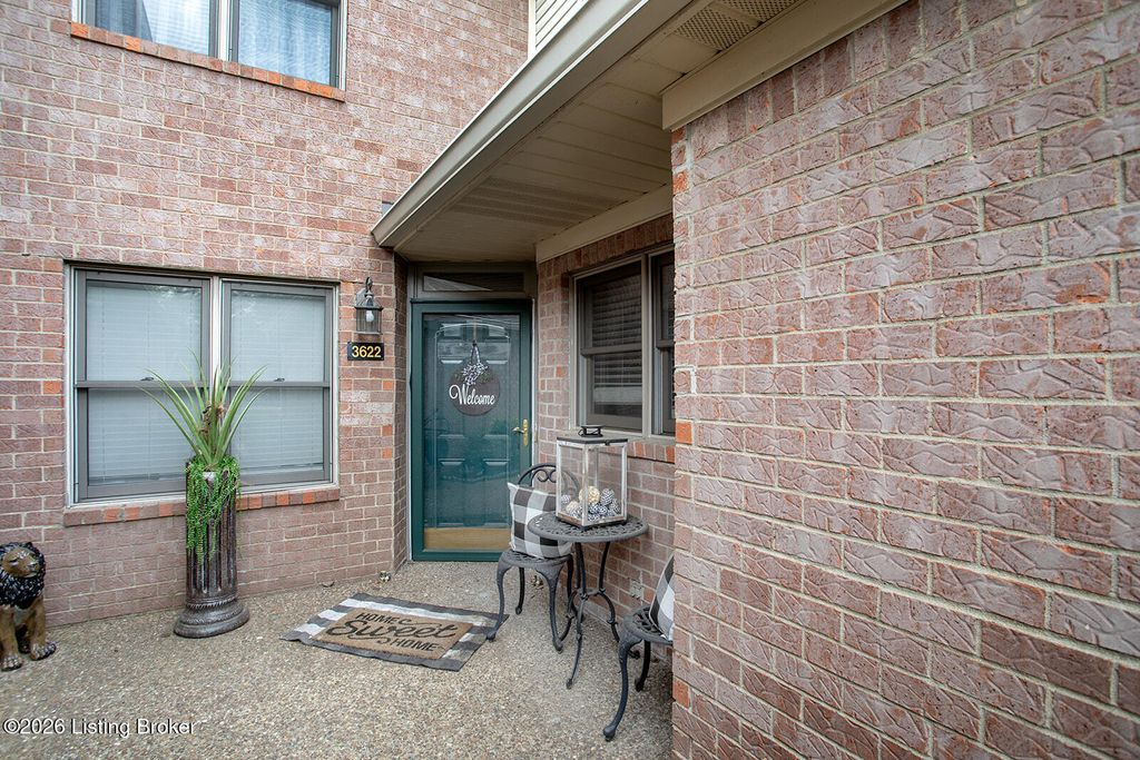 Photo of 3622 Hurstbourne Ridge Blvd, Louisville, KY 40299 (MLS # 1714846)