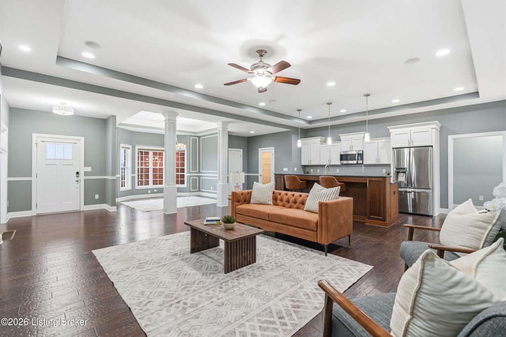 Photo of 137 Charleston Way, Elizabethtown, KY 42701 (MLS # 1707457)